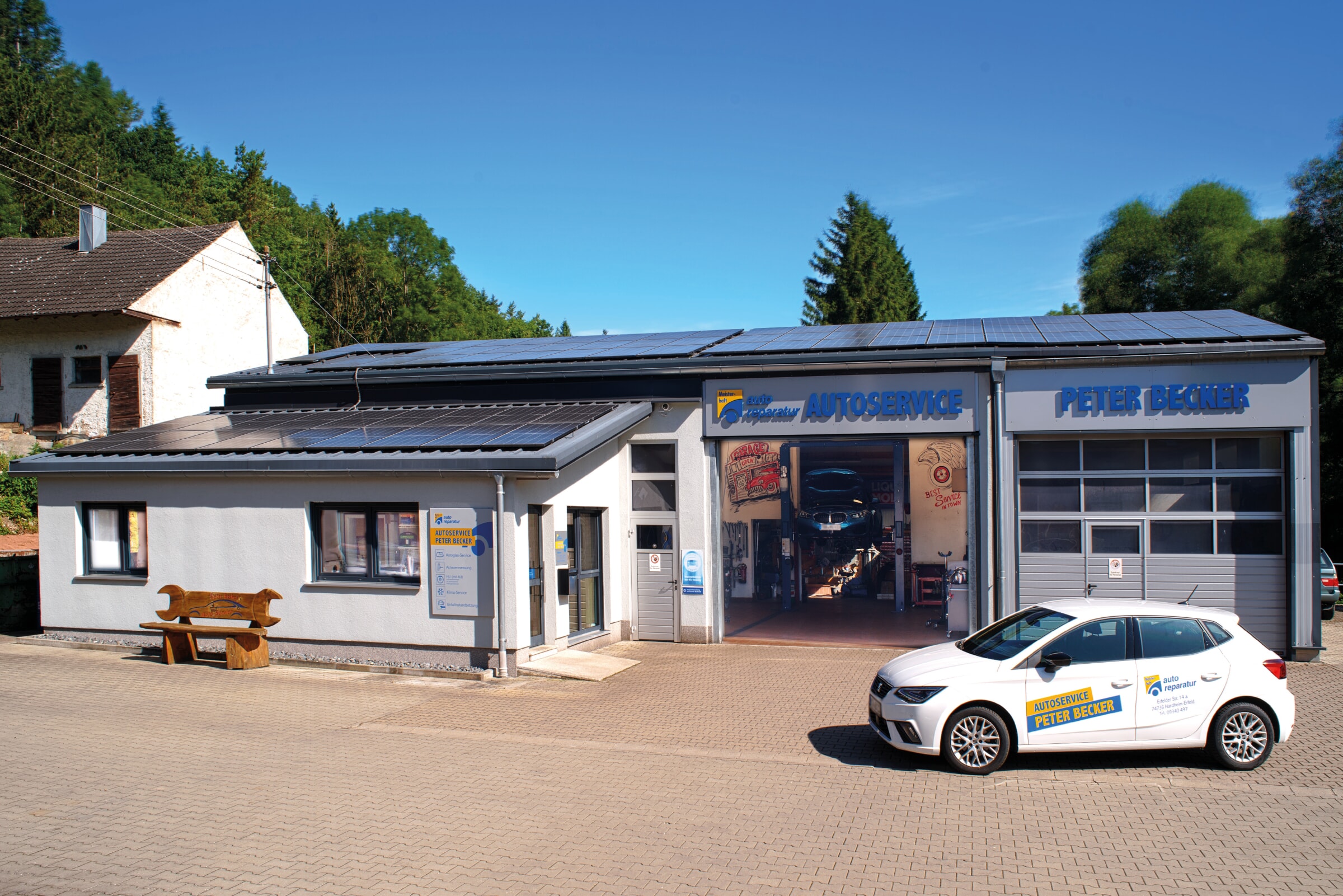 "53133-Aussengestaltung-1-web.jpg" "Bild 53133-Aussengestaltung-1-web.jpg"